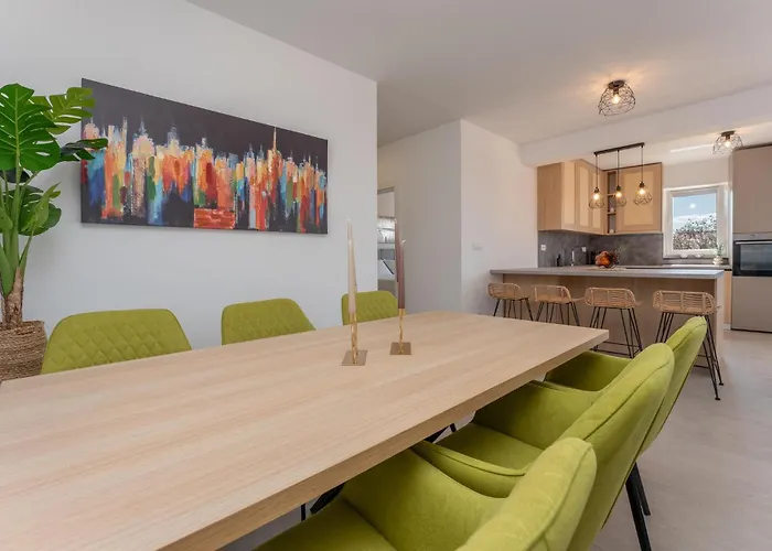 Amazing In Semesterbostad