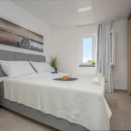 Amazing In Feriehus Drage