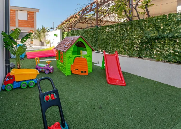 Vikendica Amazing In *